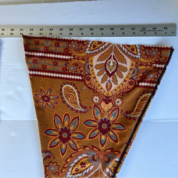 YOGA DEMOCRACY M RAD PAISLEY BELLBOTTOMS - Picture 6 of 8